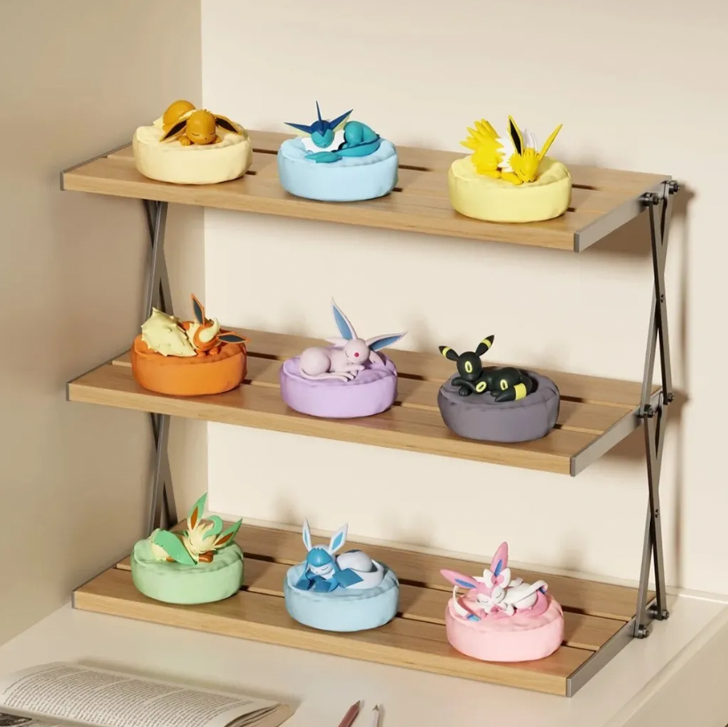 Holly Box Sleeping Eevee - Pokemon Blind Box
